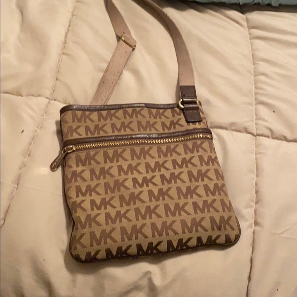 Michael kors side bag